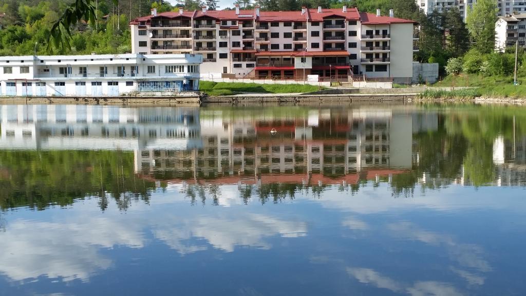 Tryavna Lake Hotel & Spa מראה חיצוני תמונה