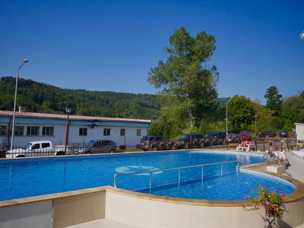 Tryavna Lake Hotel & Spa מראה חיצוני תמונה