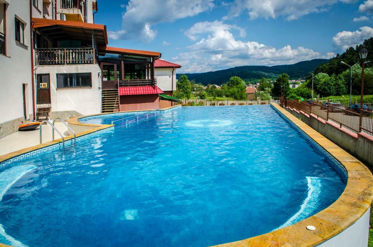 Tryavna Lake Hotel & Spa מראה חיצוני תמונה